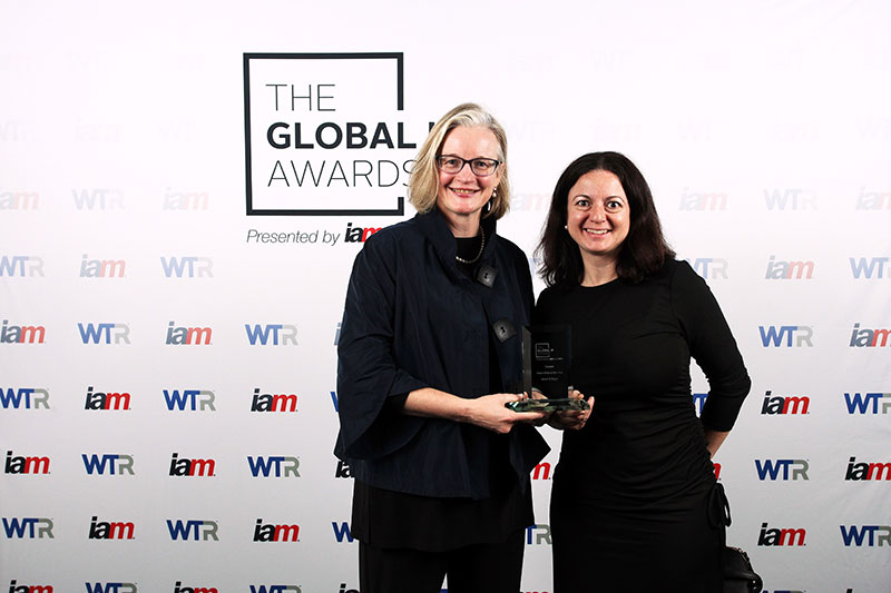 Partners Christine Genge and Brigide Mattar accepting the award in Canadian Patent Firm of the Year at the Global IP Awards